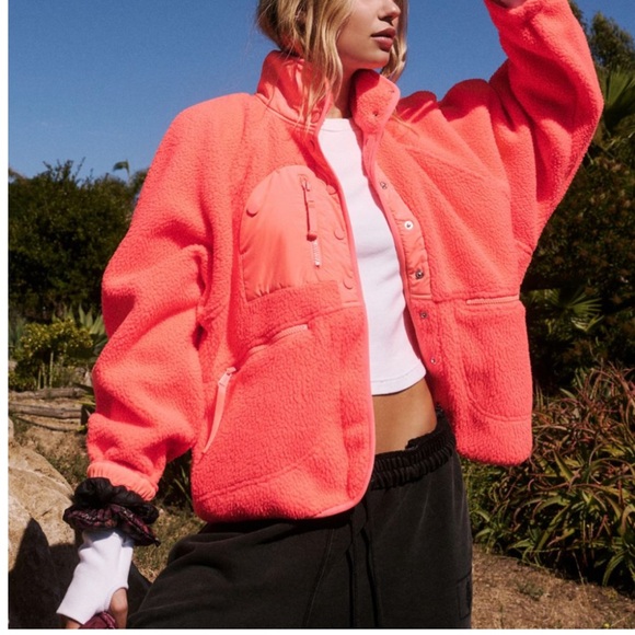 Free People Hit The Slopes Fleece Jacket Neon Coral FP Movement Oversized Large - Picture 3 of 12